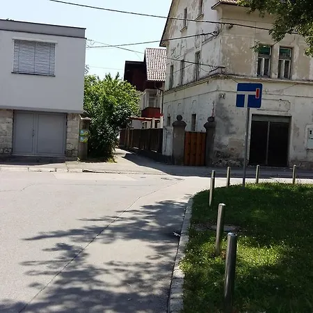 Hiša za goste Sunflower Ljubljana